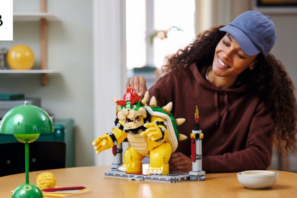 the mighty bowser toy adjustable bowser building set